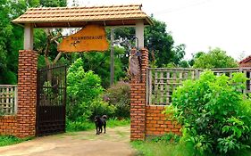 Plei Homestay & Cafe